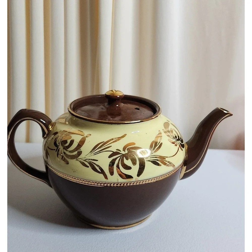 Sadler Pottery Brown Betty Teapot